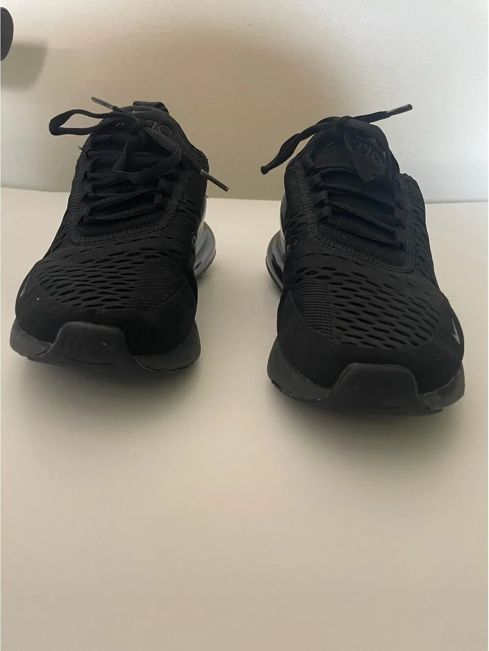 Nike Air Max 270 Triple Black Women's Running Shoes Sneakers AH6789-006 Size 8 - Picture 6 of 8